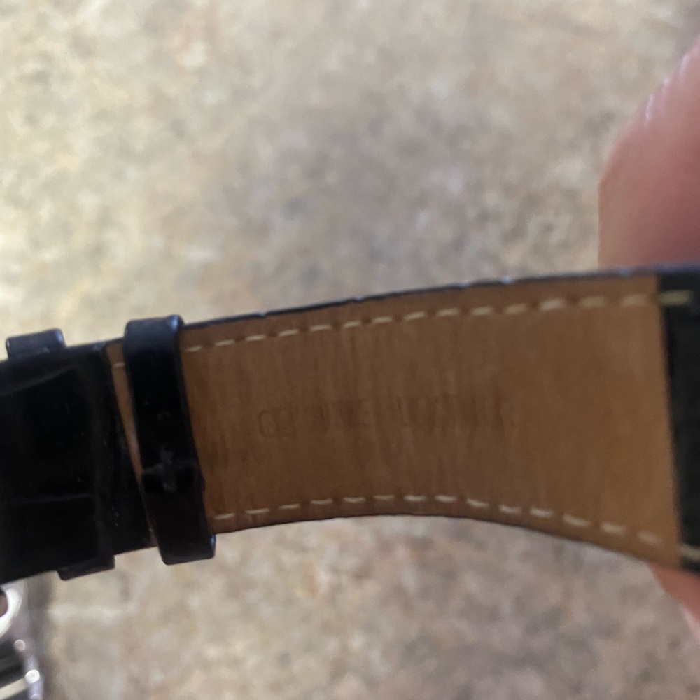 Unisex Dolce & Gabbana Watch - Picture 3 of 4